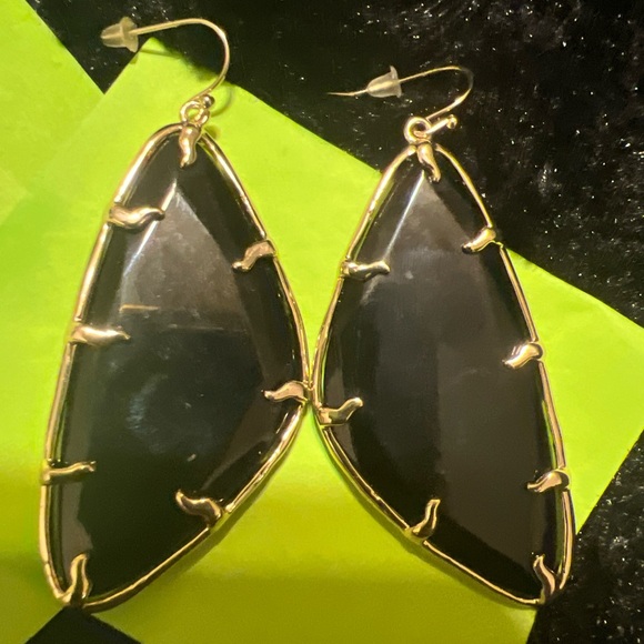 Vintage Kendra Scott, Willow, black and gold tone earrings, rare - Picture 2 of 5